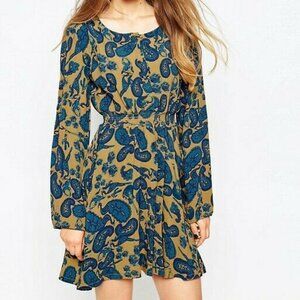 Ivana Helsinki 8 Long Sleeve Red Paisley Dress